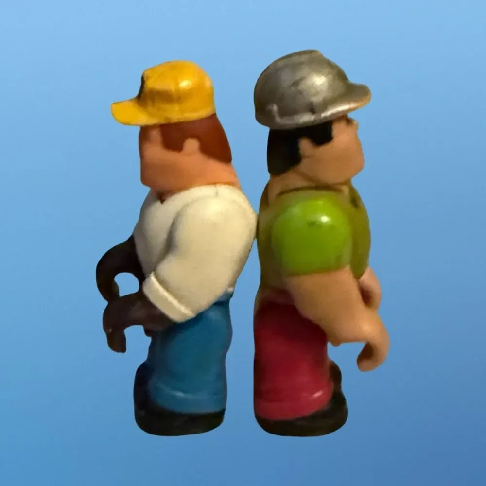 Vintage 1979 Fisher Price Construction HUSKY HELPERS Action Figure Workers FP